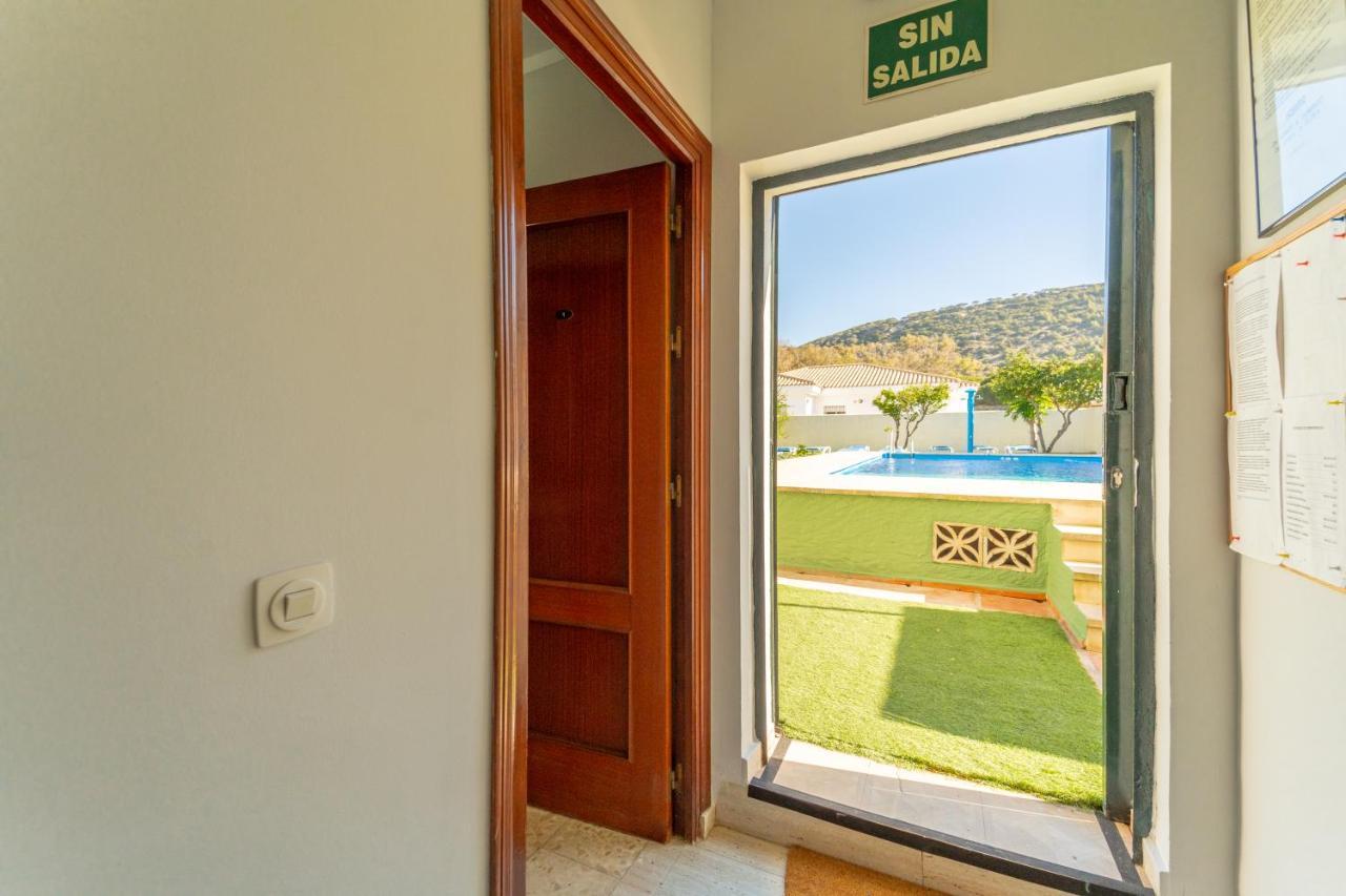 Hostal Miramar Los Canos De Meca Exteriér fotografie