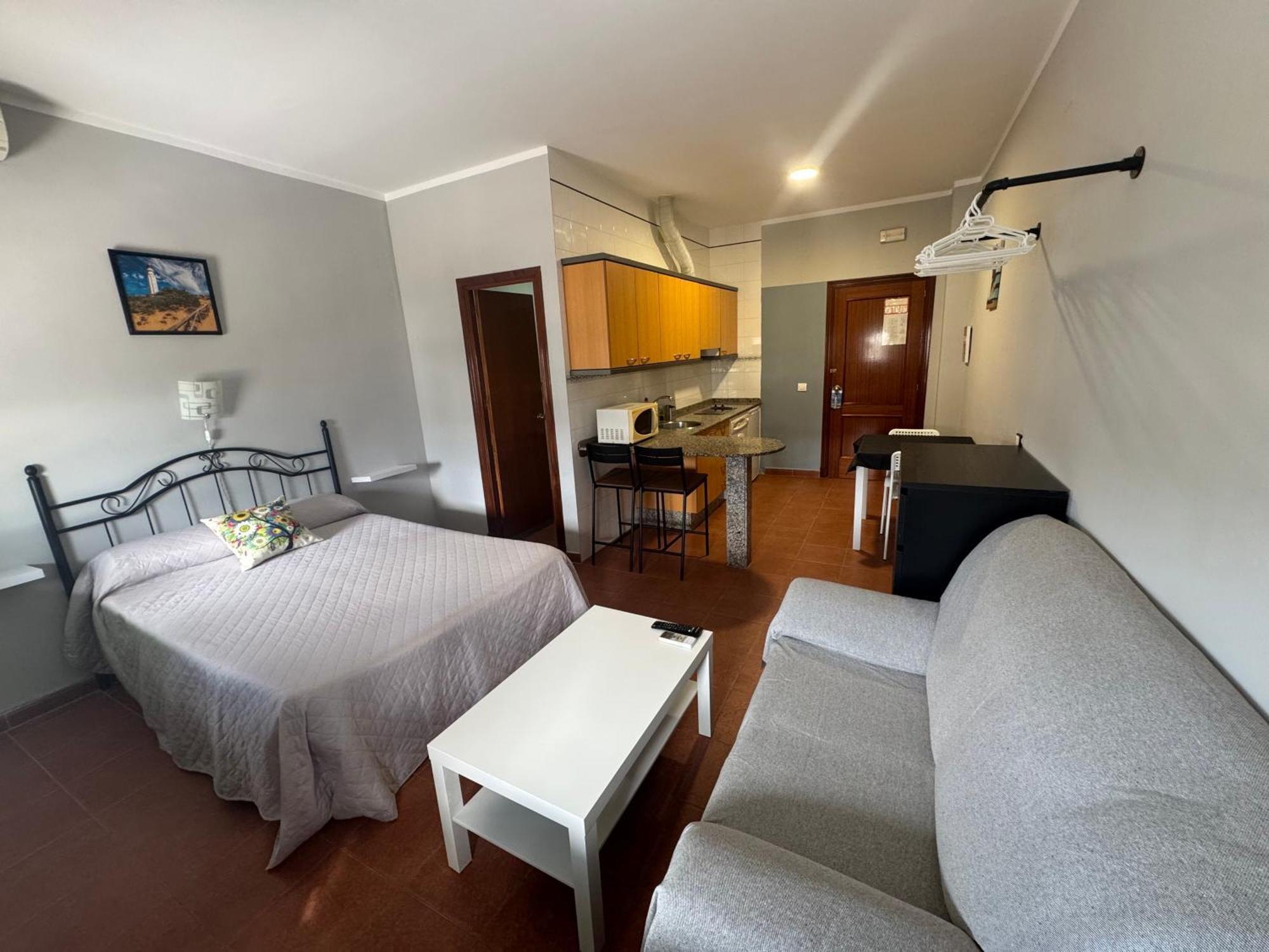 Hostal Miramar Los Canos De Meca Exteriér fotografie