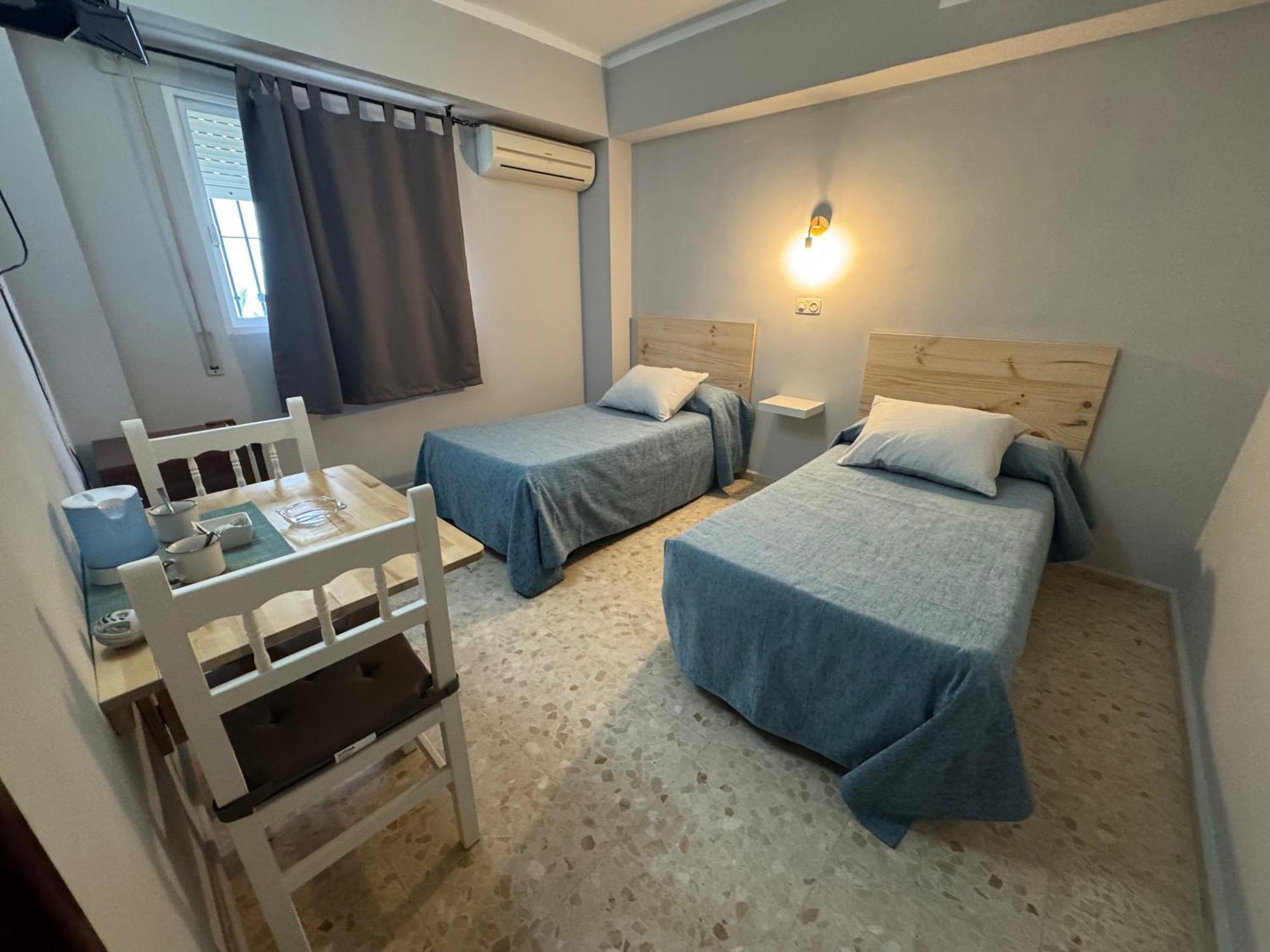 Hostal Miramar Los Canos De Meca Exteriér fotografie